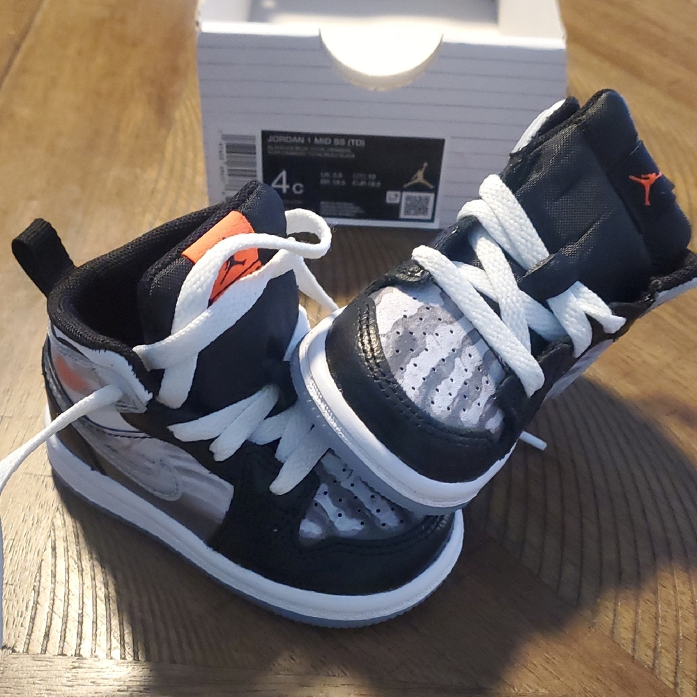 Jordan Kids' Black and White Sneakers with Orange Accents Skeleton Halloween